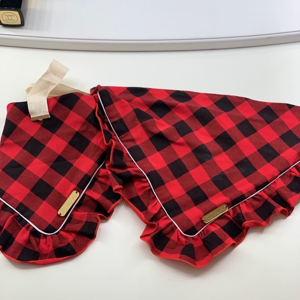 2 The Deluxe Pup Dog Bandannas!